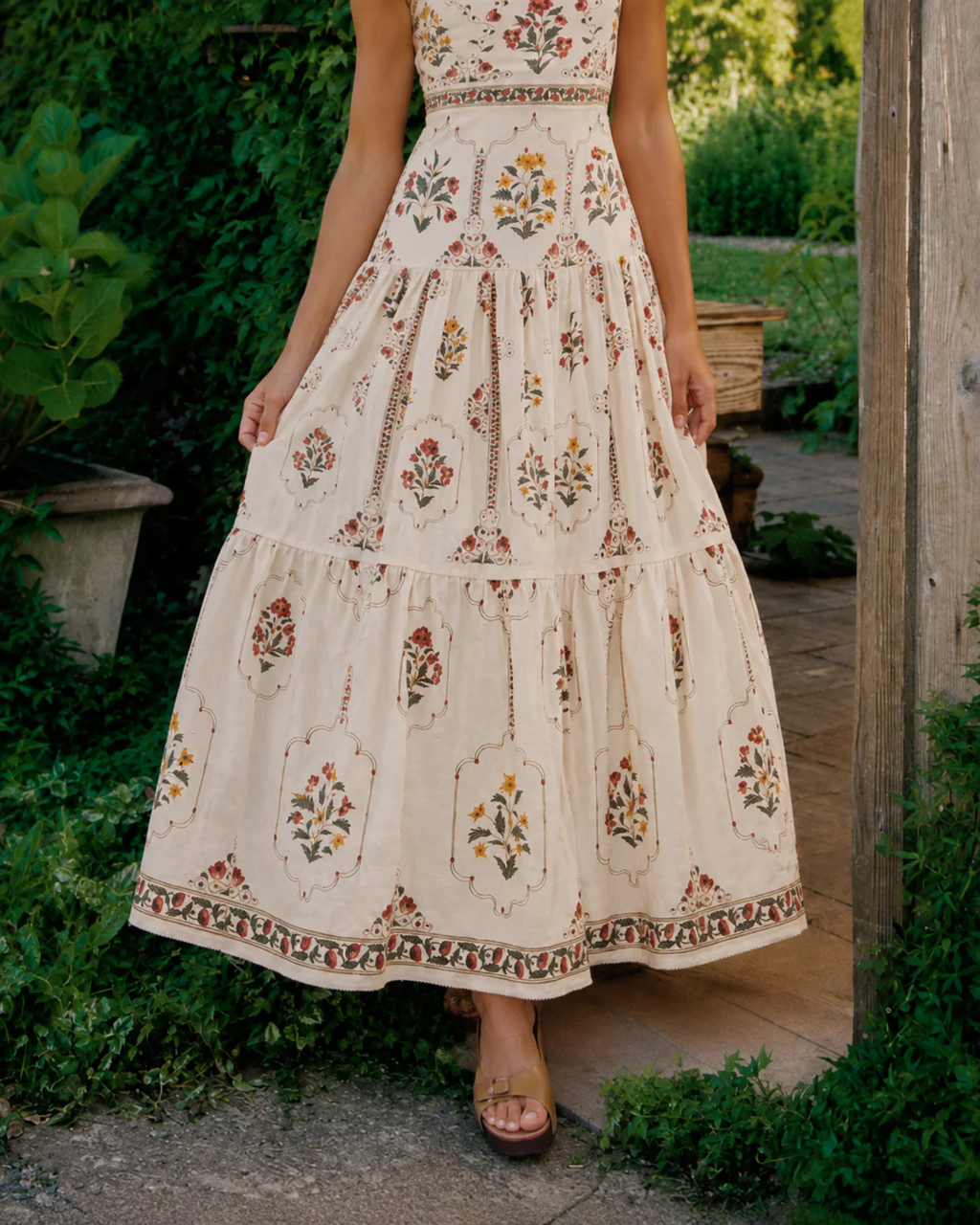 Marta - vestido con tirantes y estampado.